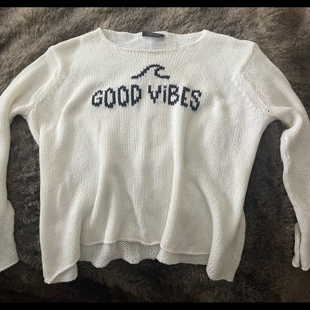 Wooden Ships sweater s/m great shape, ready for summer!!!!